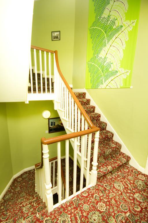 Cashel Holiday Hostel ภายนอก รูปภาพ